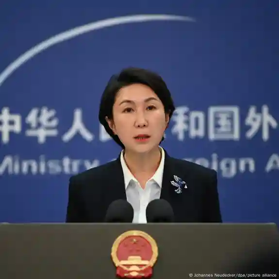 China reitera que no ha suministrado armamento a Rusia