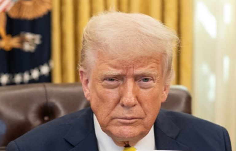 Un tribunal de EE UU bloquea los aranceles recíprocos de Trump