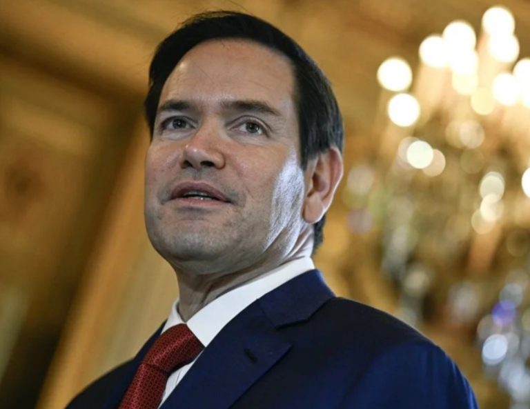 Marco Rubio dice que los venezolanos que perderán su amparo migratorio pueden pedir asilo