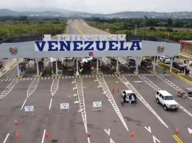 Reanudaron el tránsito binacional entre Venezuela y Colombia