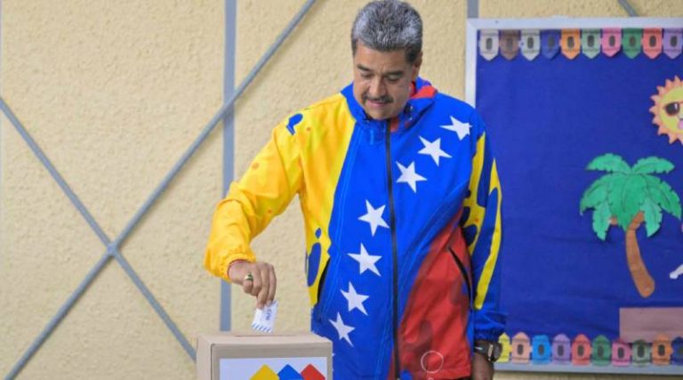 Maduro llama al pueblo a votar para consolidar la paz en Venezuela