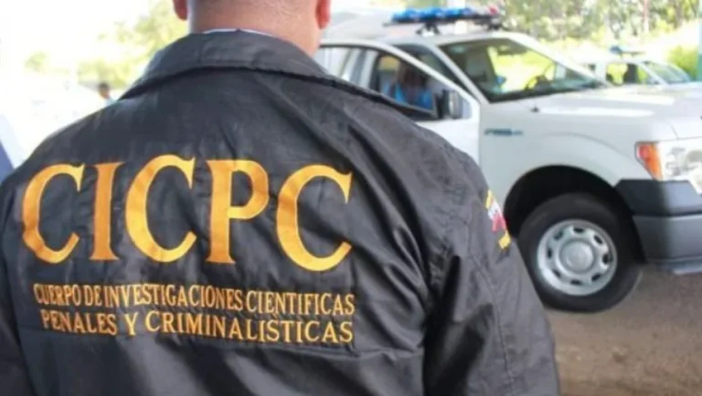 Asesinaron a dos personas en emergencia de hospital