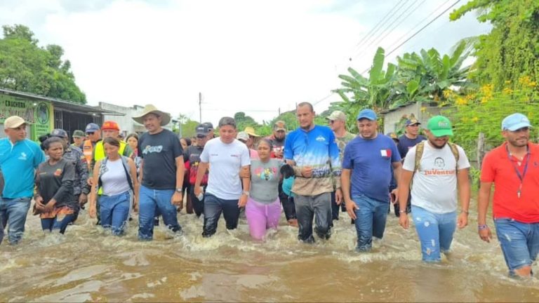 Gobierno nacional refuerza labores de mitigación de inundaciones en Apure