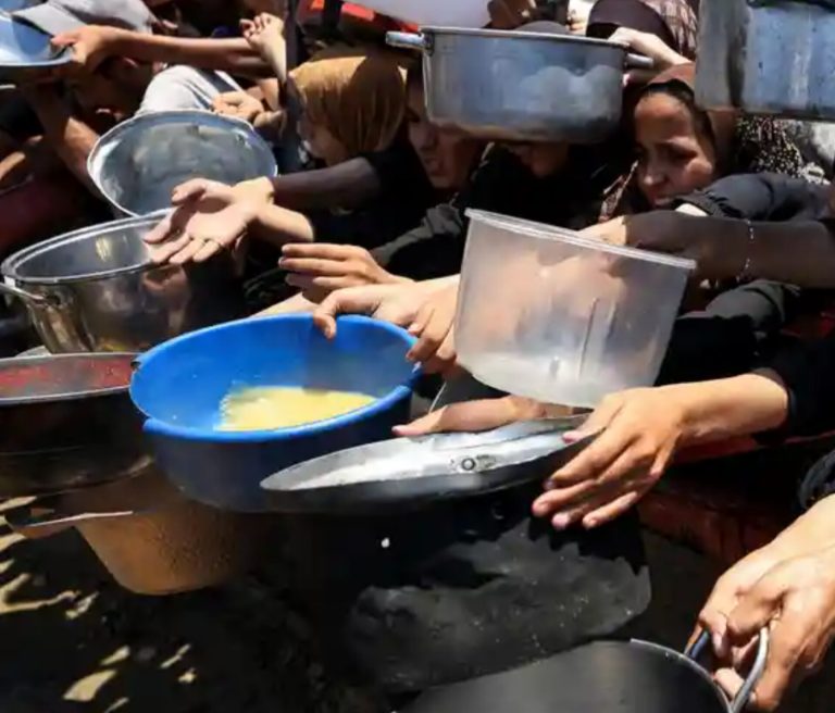 Reino Unido quiere entregar ayuda humanitaria sobre Gaza