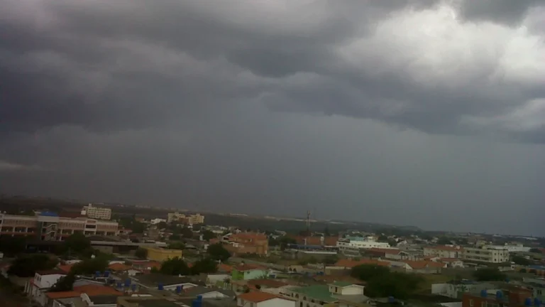 Se esperan lluvias o chubascos en varias regiones este 6 de agosto