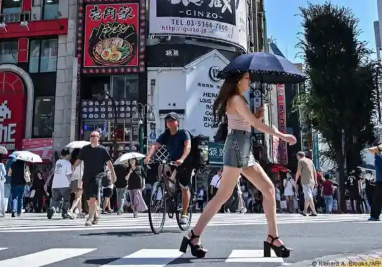 Japón se prepara para más calor tras el julio más caluroso registrado