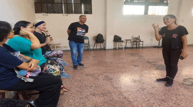 Desarrollan fase formativa del Festival Venezolano de Teatro en Maracay