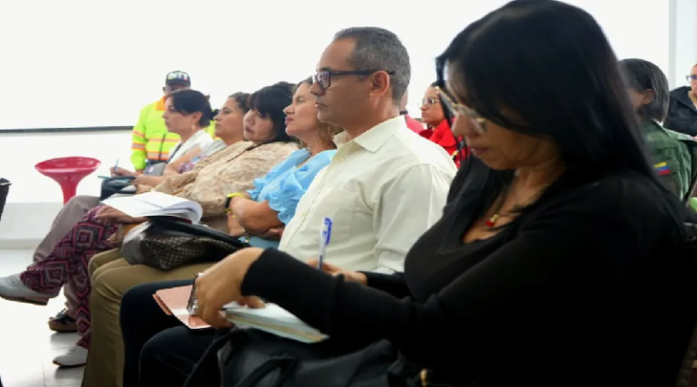 INTT convoca a aseguradoras para optimizar gestión de vehículos fuera de circulación