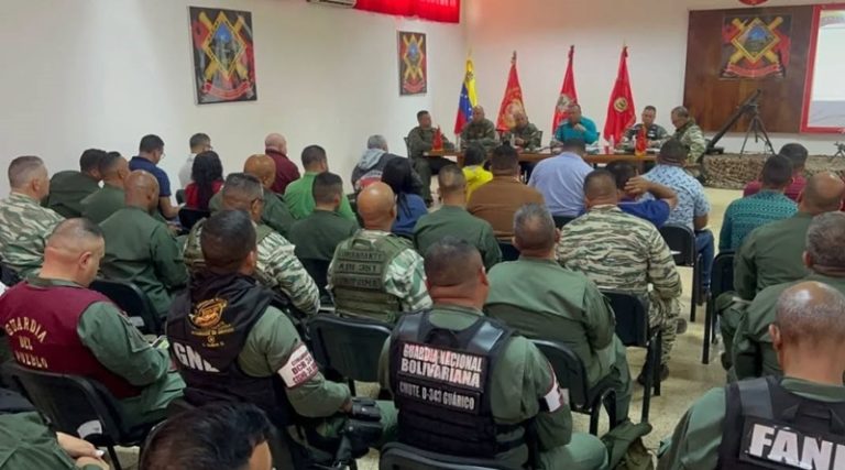 Encuentro estratégico vigoriza la seguridad y defensa de Guárico