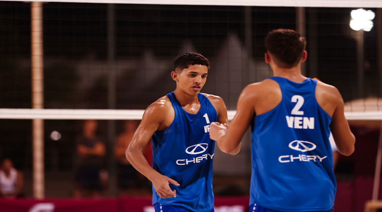 Voleibol de playa criollo brilló en Mundial Sub-18 en Doha